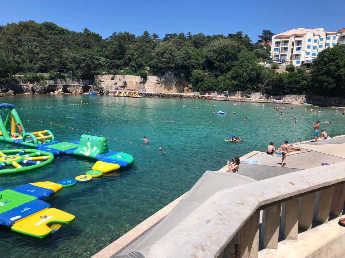 Apartments Bogdanic Krk I Krk Town Esterno foto